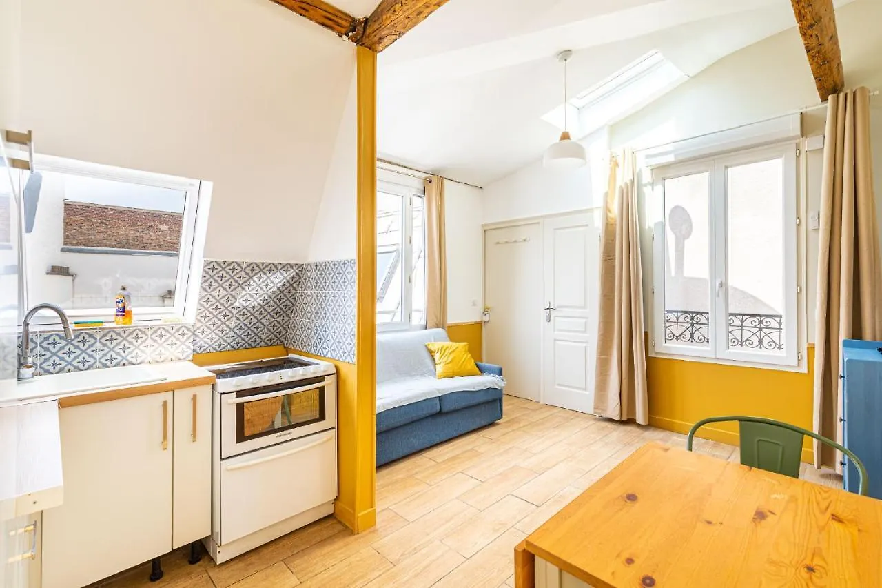 Lovely Apartment Paris Saint-Lazare Opera 0*,  France