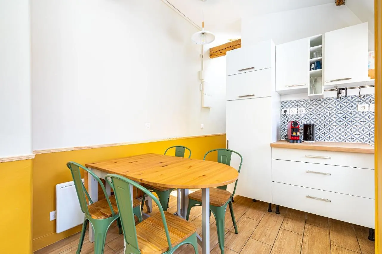 Lovely Apartment Paris Saint-Lazare Opera France
